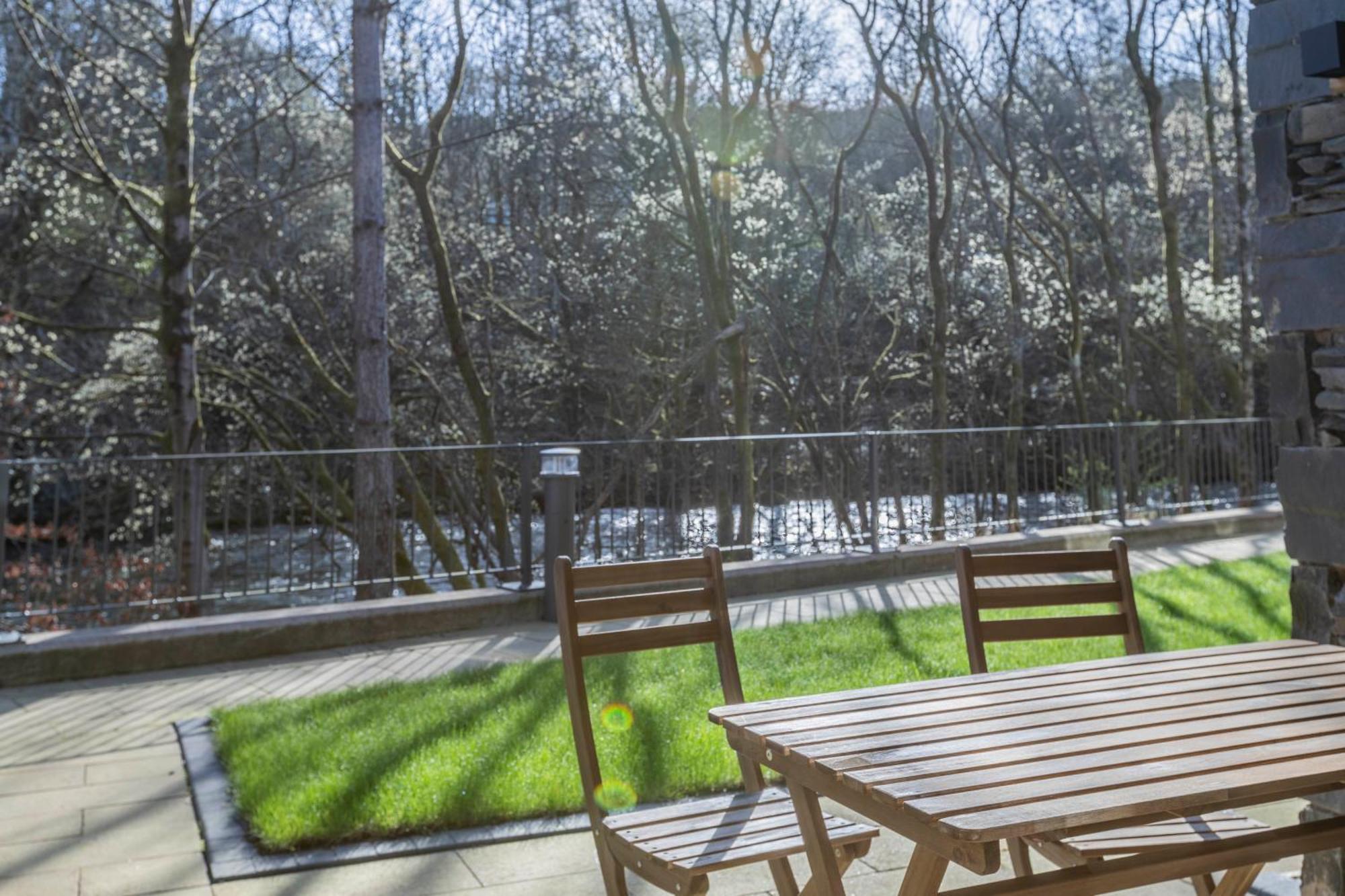 Apartments In Lake District Backbarrow Dış mekan fotoğraf